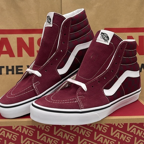 Vans Men’s Sk8-Hỉ Monogram Port Royale
VN0005U94QU
Sneakers - Picture 10 of 16
